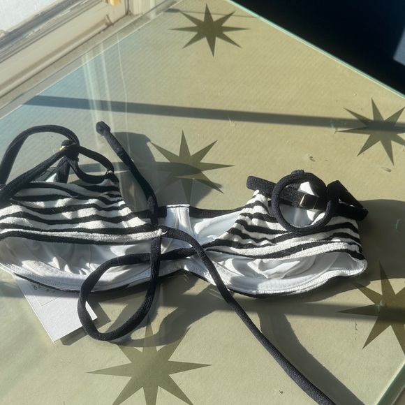 Frankie's Bikinis Black and White Striped Top cola tweet top - Picture 5 of 6